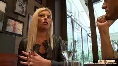 Reproduzir Tattoasa pegou no restaurante e levou pra casa