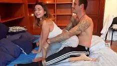 Cre faz bucetinha quando está sozinha em casa, chama o amante para vir fazer sexo selvagem
